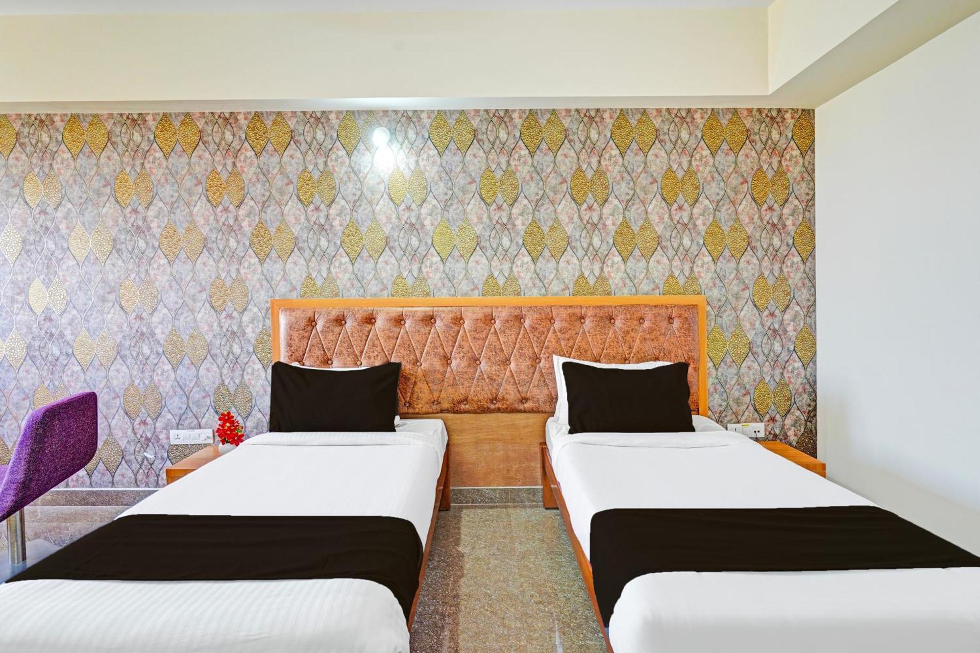 Super Townhouse Oak Electronic City Formerly Hotel Trubell Kammasandra 外观 照片