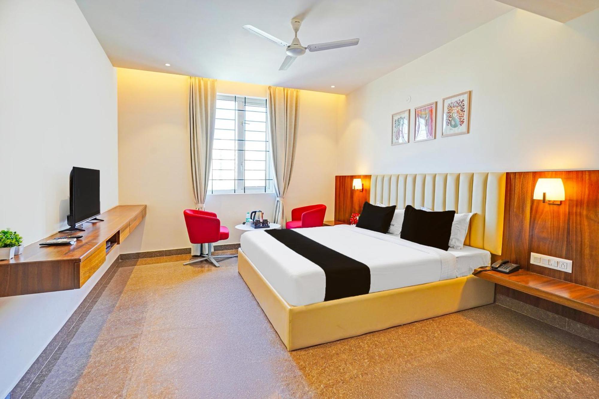 Super Townhouse Oak Electronic City Formerly Hotel Trubell Kammasandra 外观 照片